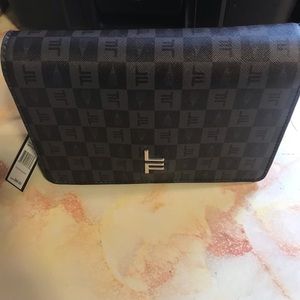 London Fog Crossbody with matching wallet that can also be used as a wristlet